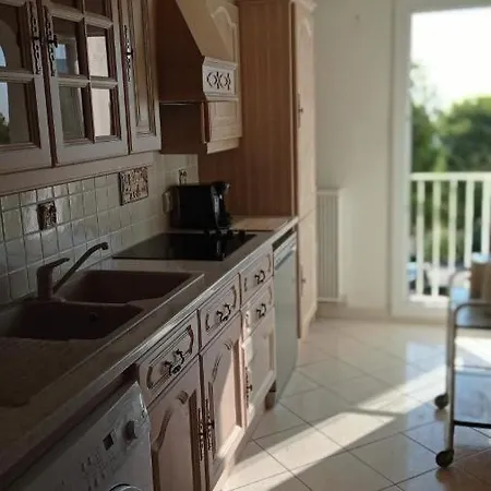 Bleu Cassis-vintage -3 Ch- Magnifique Vue Mer- Parking Gratuit Et Jardin