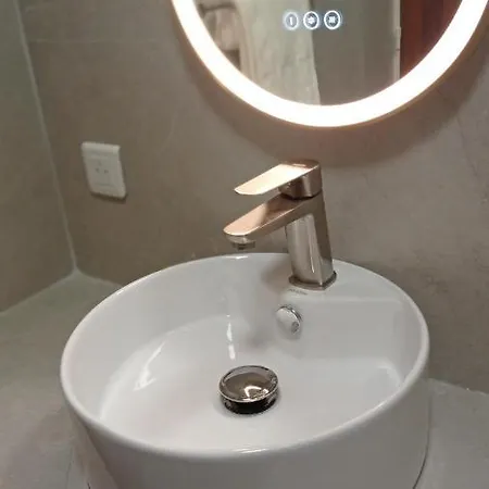 Bleu Cassis-vintage -3 Ch- Magnifique Vue Mer- Parking Gratuit Et Jardin Cassis